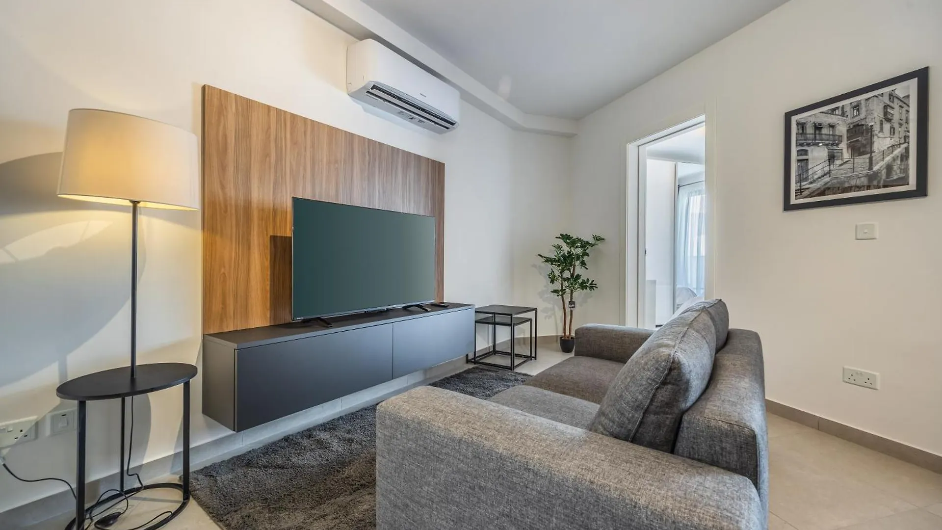 Modern Marvel Apartment With City Views location